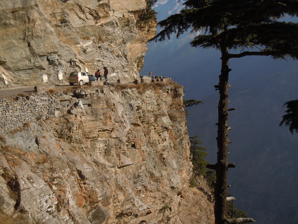 Deep gorge on one side of the road in Kinnaur near Giri Camps