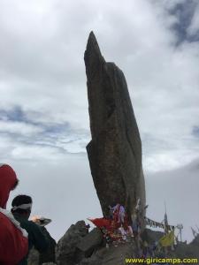 Worshipping lord Shiva at Kinner Kailash